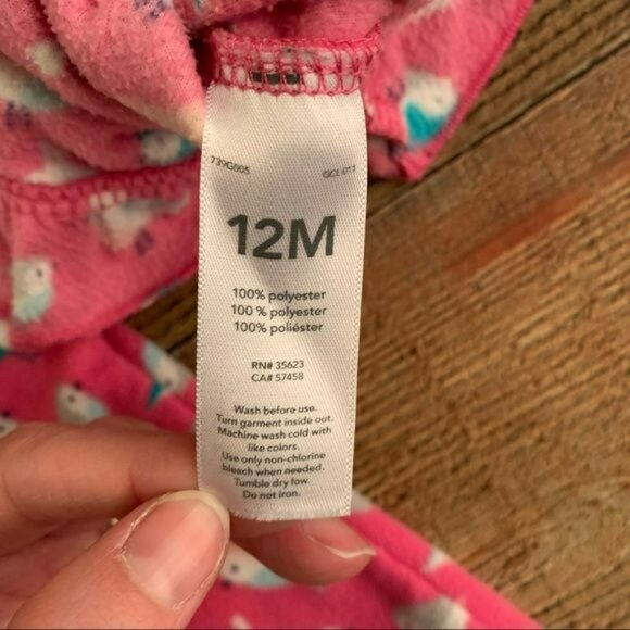 Carter’s baby girl size 12M fleece long sleeve top with birds in pink and blue - Picture 4 of 5